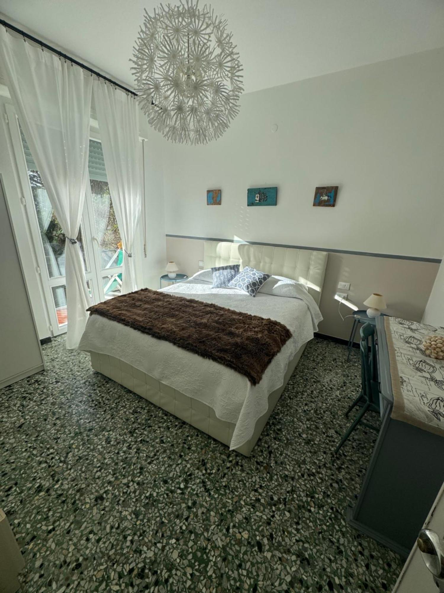 2-Bedroom Sunny Sea View With Balcony, La Casa Di Christine Μοντερόσο αλ Μάρε Εξωτερικό φωτογραφία